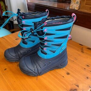 Merrell Snow Quest Lite Boots, Big Kid’s Size 1
